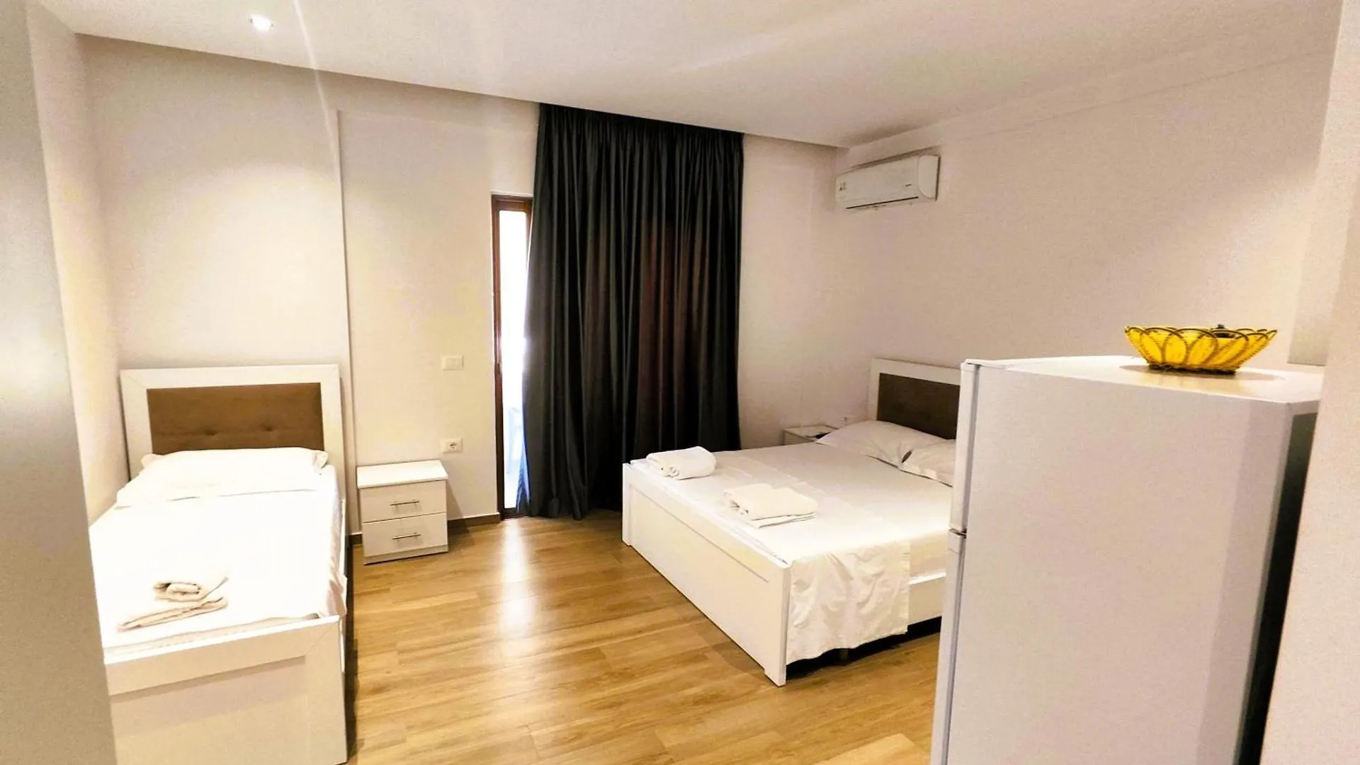 Hola Rooms Ksamil Albania
