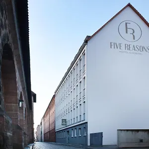 Five Reasons & Ostello Norimberga